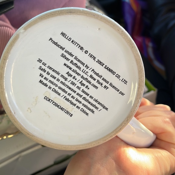 Hello kitty large mug - Picture 3 of 3